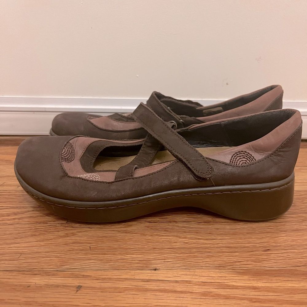 Naot Shell Collection Lagos Mauve And Brown Mary … - image 5